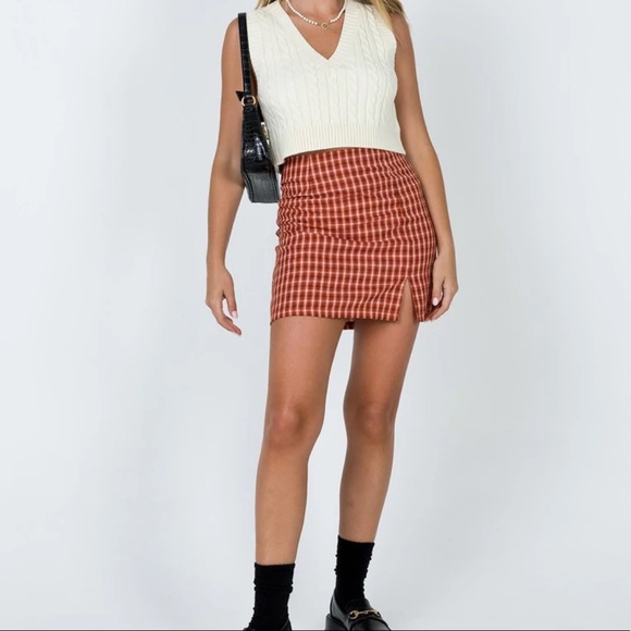 🔴Princess Polly Miss Sally Mini Skirt - Picture 6 of 6